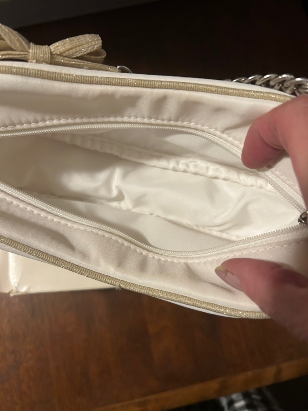 Dior Beauty White and Gold Cosmetic Pouch - Picture 2 of 5